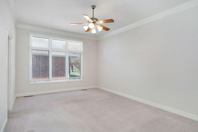 733 E Lakewood Street, Springfield, MO 65810