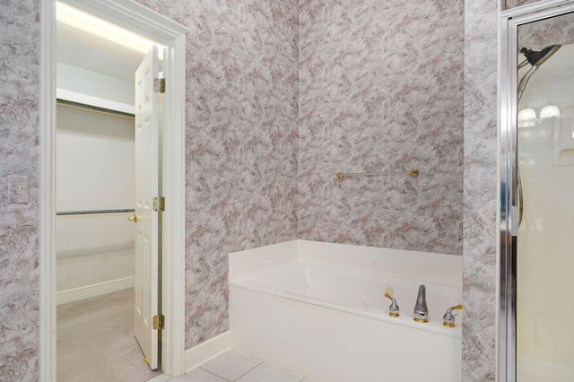 733 E Lakewood Street, Springfield, MO 65810