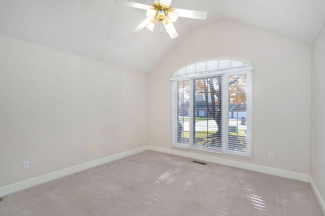 733 E Lakewood Street, Springfield, MO 65810