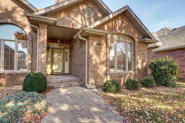 733 E Lakewood Street, Springfield, MO 65810