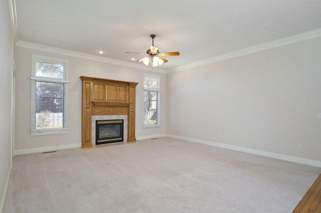 733 E Lakewood Street, Springfield, MO 65810