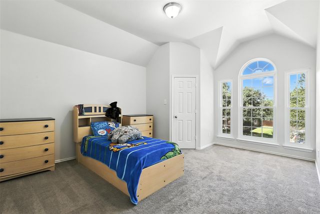 708 Crockett Drive, Mansfield, TX 76063
