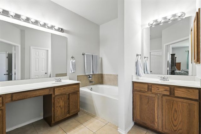 708 Crockett Drive, Mansfield, TX 76063