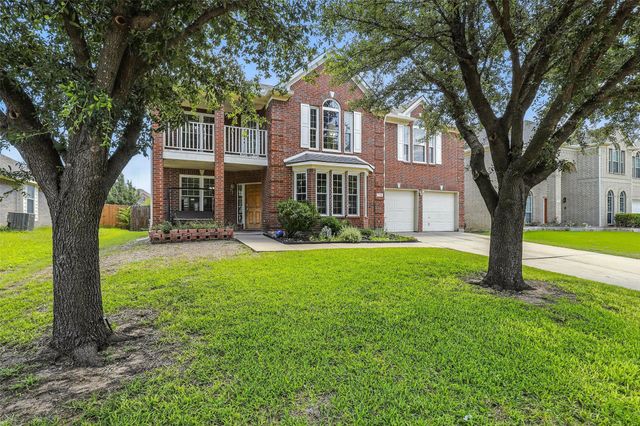708 Crockett Drive, Mansfield, TX 76063