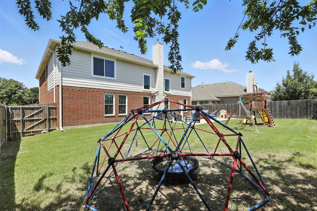 708 Crockett Drive, Mansfield, TX 76063