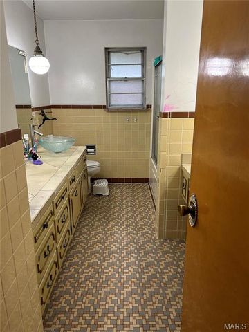 719 Washington Street, Highland, IL 62249