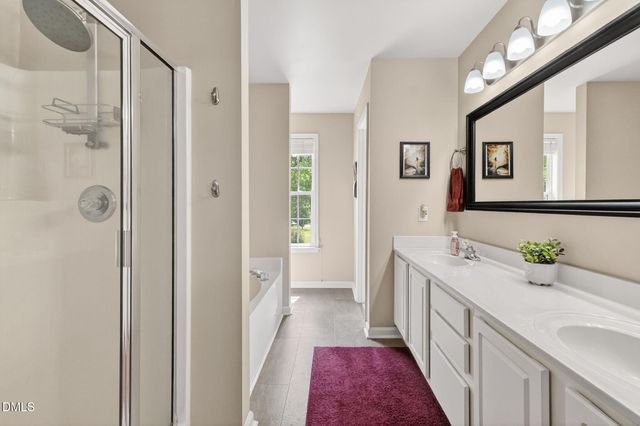 10 Roping Horn Way, Willow Spring, NC 27592