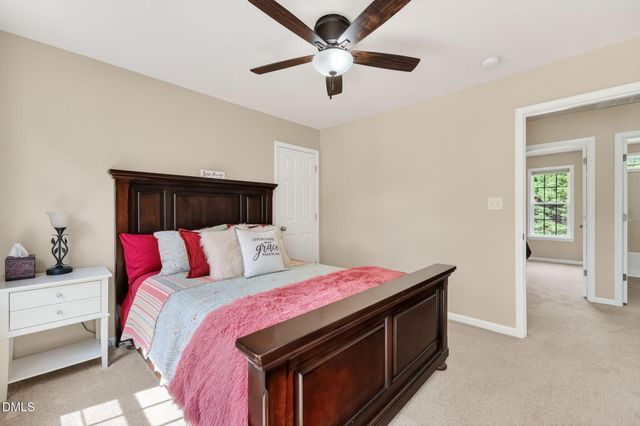 10 Roping Horn Way, Willow Spring, NC 27592