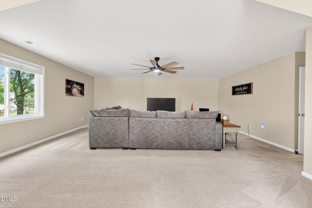 10 Roping Horn Way, Willow Spring, NC 27592