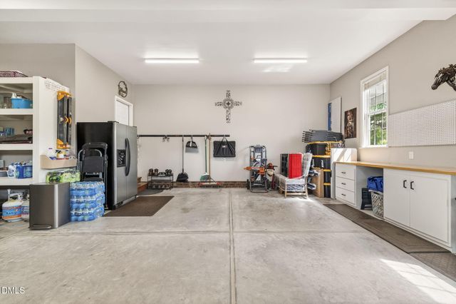 10 Roping Horn Way, Willow Spring, NC 27592