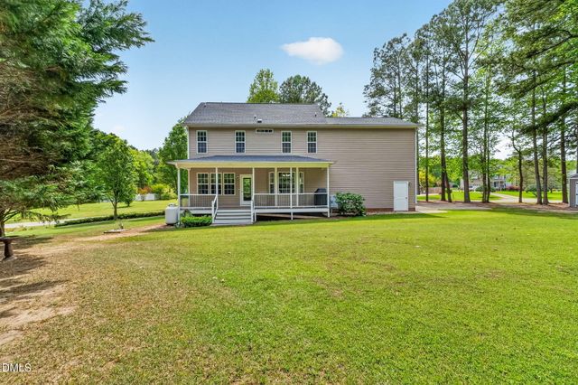 10 Roping Horn Way, Willow Spring, NC 27592