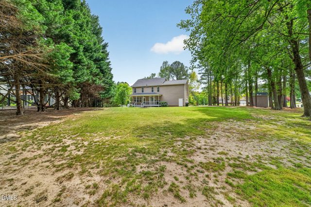 10 Roping Horn Way, Willow Spring, NC 27592