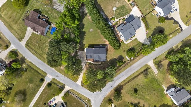 10 Roping Horn Way, Willow Spring, NC 27592