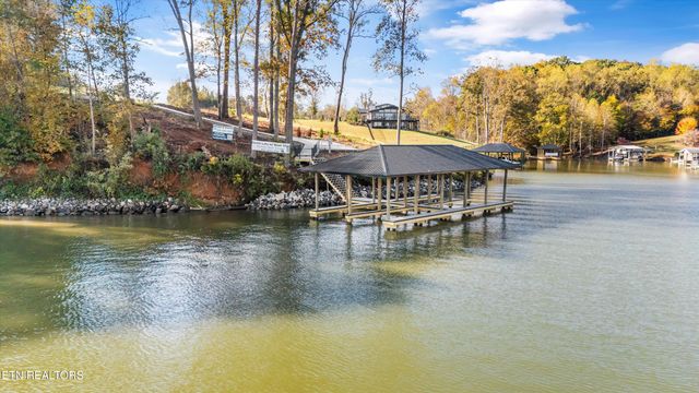 3817 Lakeside Estates Way, Louisville, TN 37777