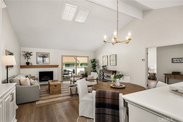 16 Driftwood 24, Irvine, CA 92604