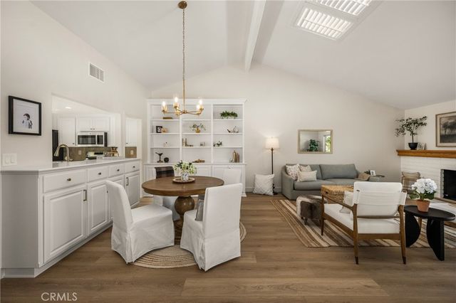 16 Driftwood 24, Irvine, CA 92604