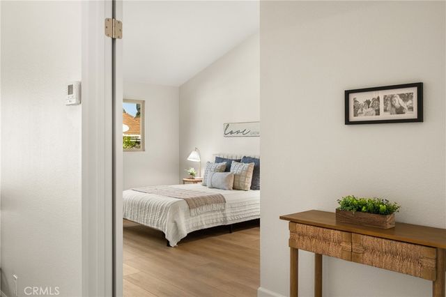 16 Driftwood 24, Irvine, CA 92604