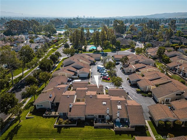 16 Driftwood 24, Irvine, CA 92604