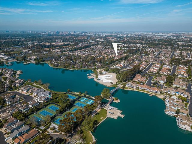 16 Driftwood 24, Irvine, CA 92604