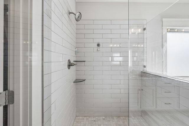 230 Amana Dr, Lebanon, TN 37087