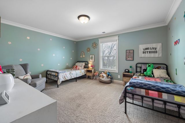 230 Amana Dr, Lebanon, TN 37087