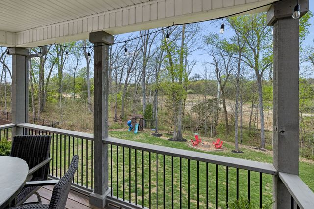 230 Amana Dr, Lebanon, TN 37087