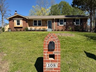 108 Cheryl Ct, Hendersonville, TN 37075