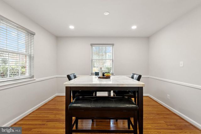 217 N EMERSON ST, Arlington, VA 22203