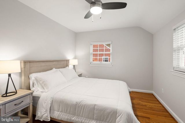 217 N EMERSON ST, Arlington, VA 22203