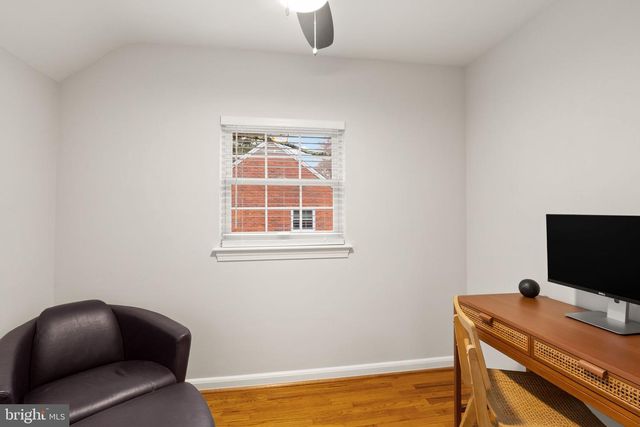 217 N EMERSON ST, Arlington, VA 22203