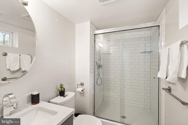 217 N EMERSON ST, Arlington, VA 22203