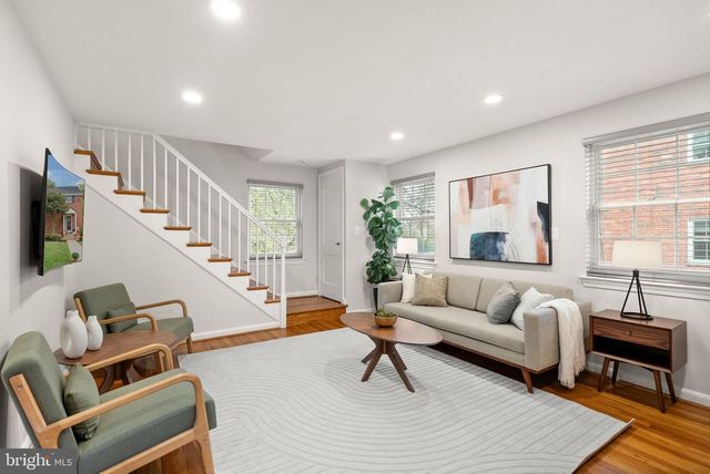 217 N EMERSON ST, Arlington, VA 22203