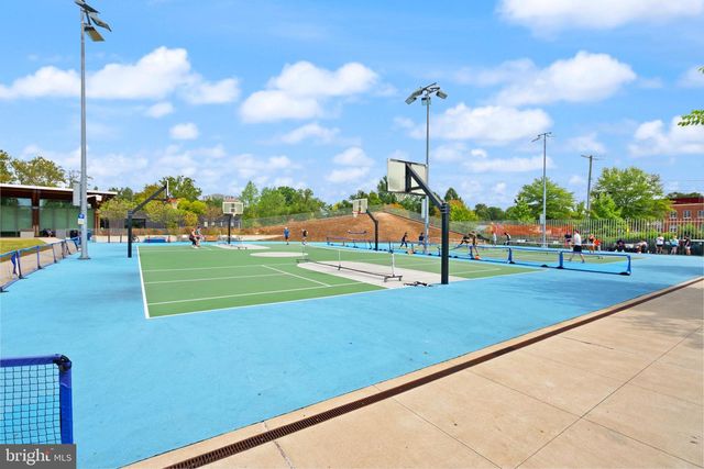 217 N EMERSON ST, Arlington, VA 22203