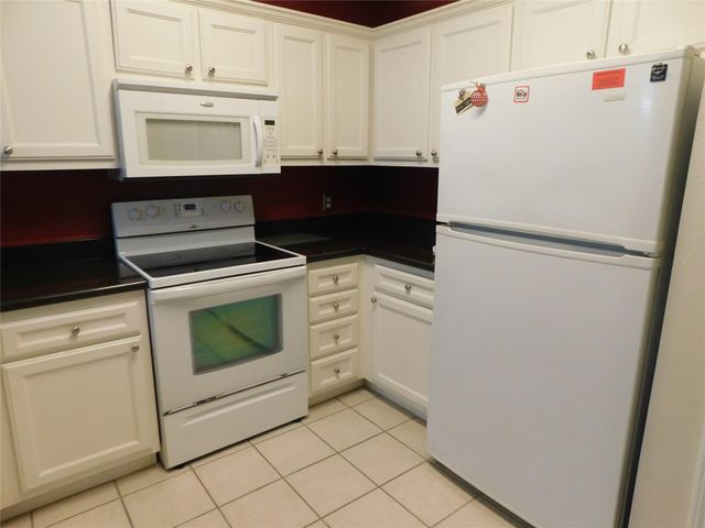 1330 Old Spanish Trail 2205, Houston, TX 77054