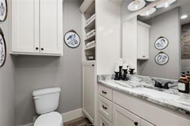 4423 Toddington Lane, College Station, TX 77845