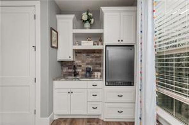 4423 Toddington Lane, College Station, TX 77845