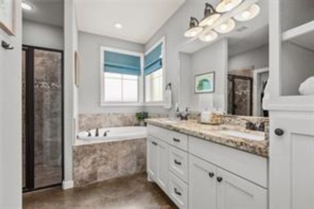 4423 Toddington Lane, College Station, TX 77845