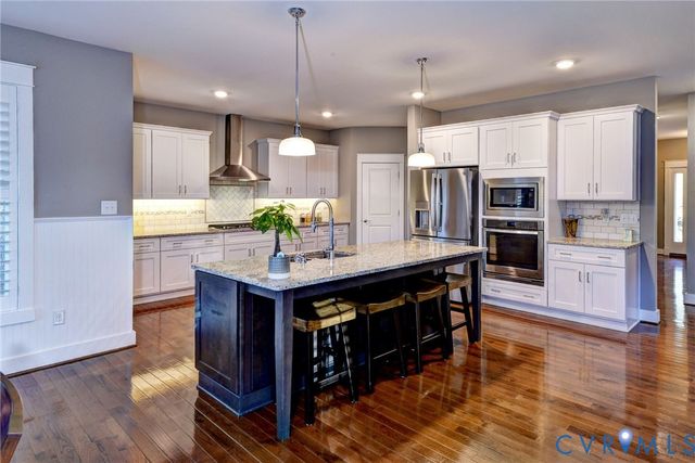 5156 Brandon Pines Dr, Providence Forge, VA 23140
