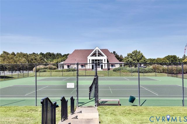 5156 Brandon Pines Dr, Providence Forge, VA 23140