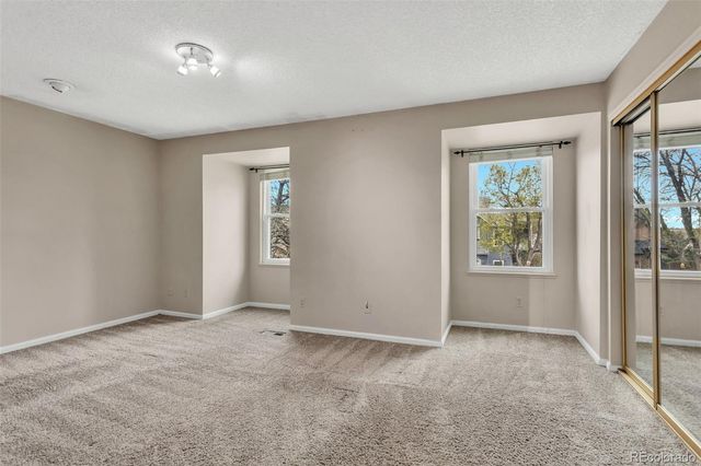 3711 S Espana Way, Aurora, CO 80013