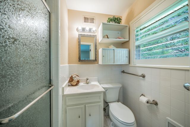 6924 Bal Lake Drive, Fort Worth, TX 76116