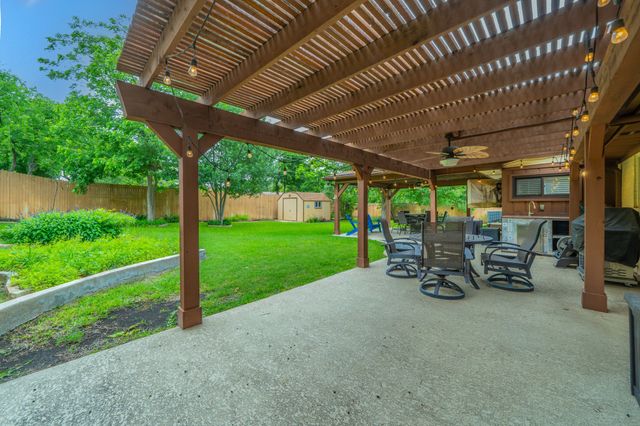 6924 Bal Lake Drive, Fort Worth, TX 76116