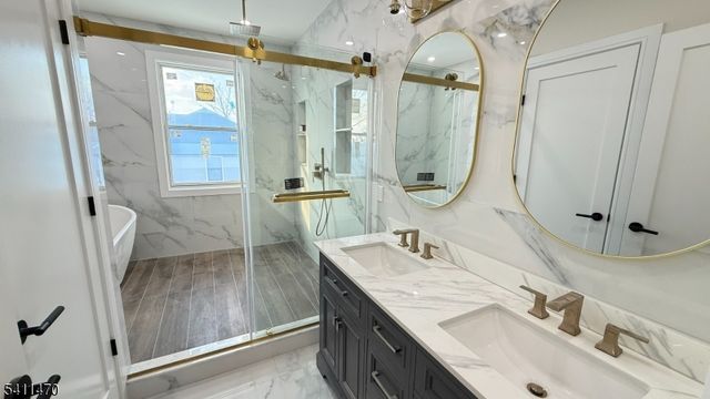24 Peterson Rd, Wayne Twp., NJ 07470