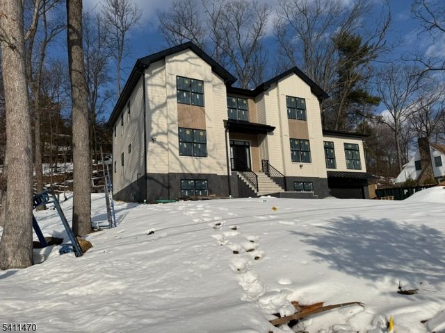 24 Peterson Rd, Wayne Twp., NJ 07470