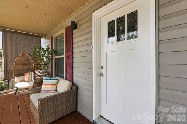11 Yarrow Meadow Road, Weaverville, NC 28787
