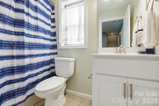 11 Yarrow Meadow Road, Weaverville, NC 28787
