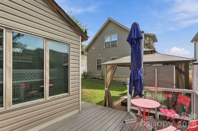 11 Yarrow Meadow Road, Weaverville, NC 28787