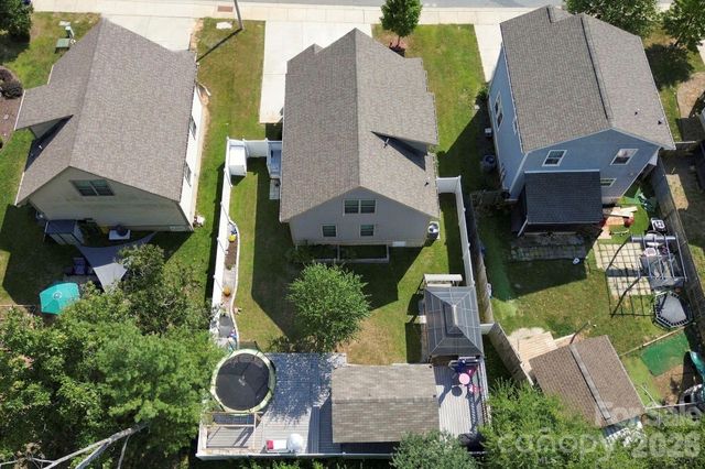 11 Yarrow Meadow Road, Weaverville, NC 28787