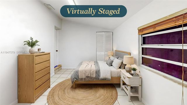 151 W 44th St, Hialeah, FL 33012