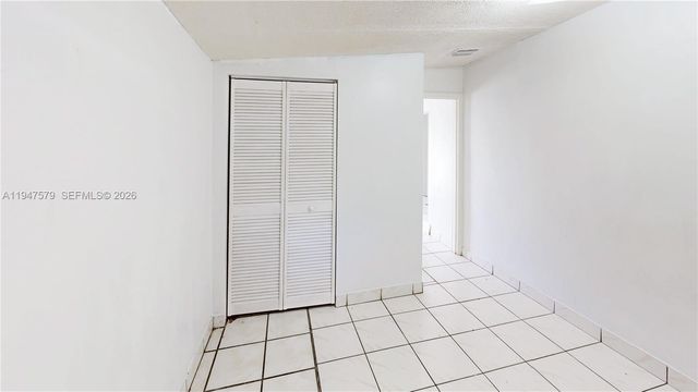 151 W 44th St, Hialeah, FL 33012